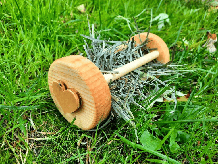 Small Animal Hay Rollers