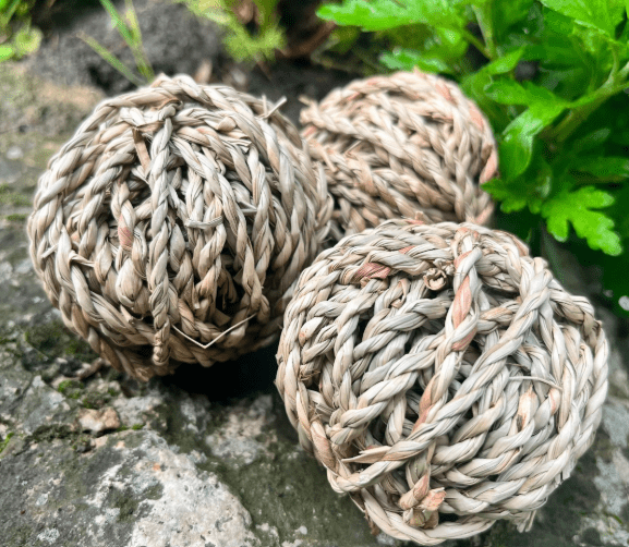 Sea Grass Ball for Rabbits & Guinea Pigs